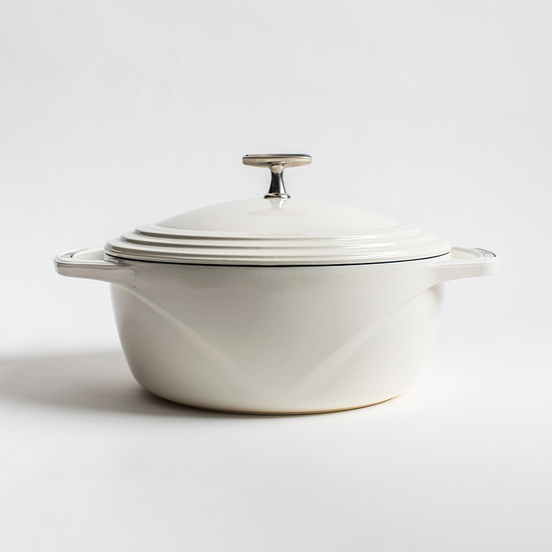 USA Enamelâ„¢ Cast Iron Dutch Oven - Image 27