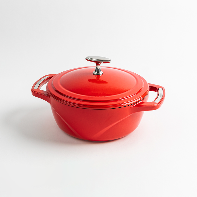 USA Enamelâ„¢ Cast Iron Dutch Oven - Image 9