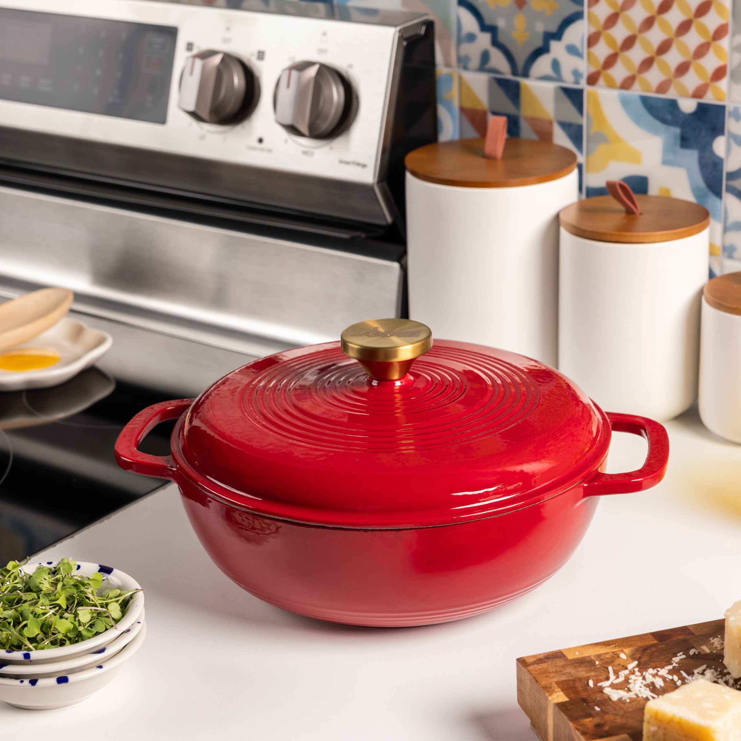 4.5 Quart Essential Enamel Dutch Oven - Image 30
