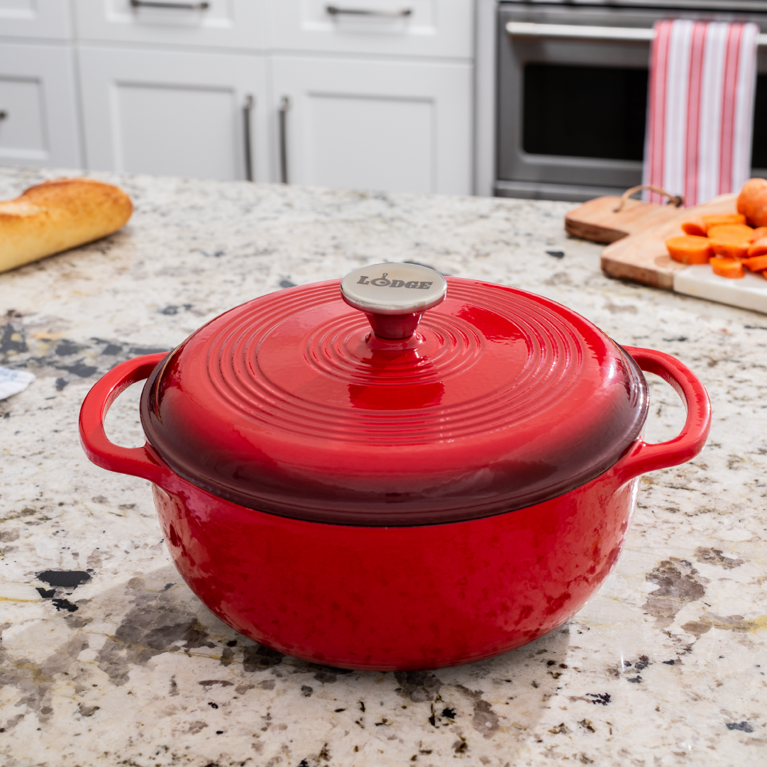 4.5 Quart Essential Enamel Dutch Oven - Image 3