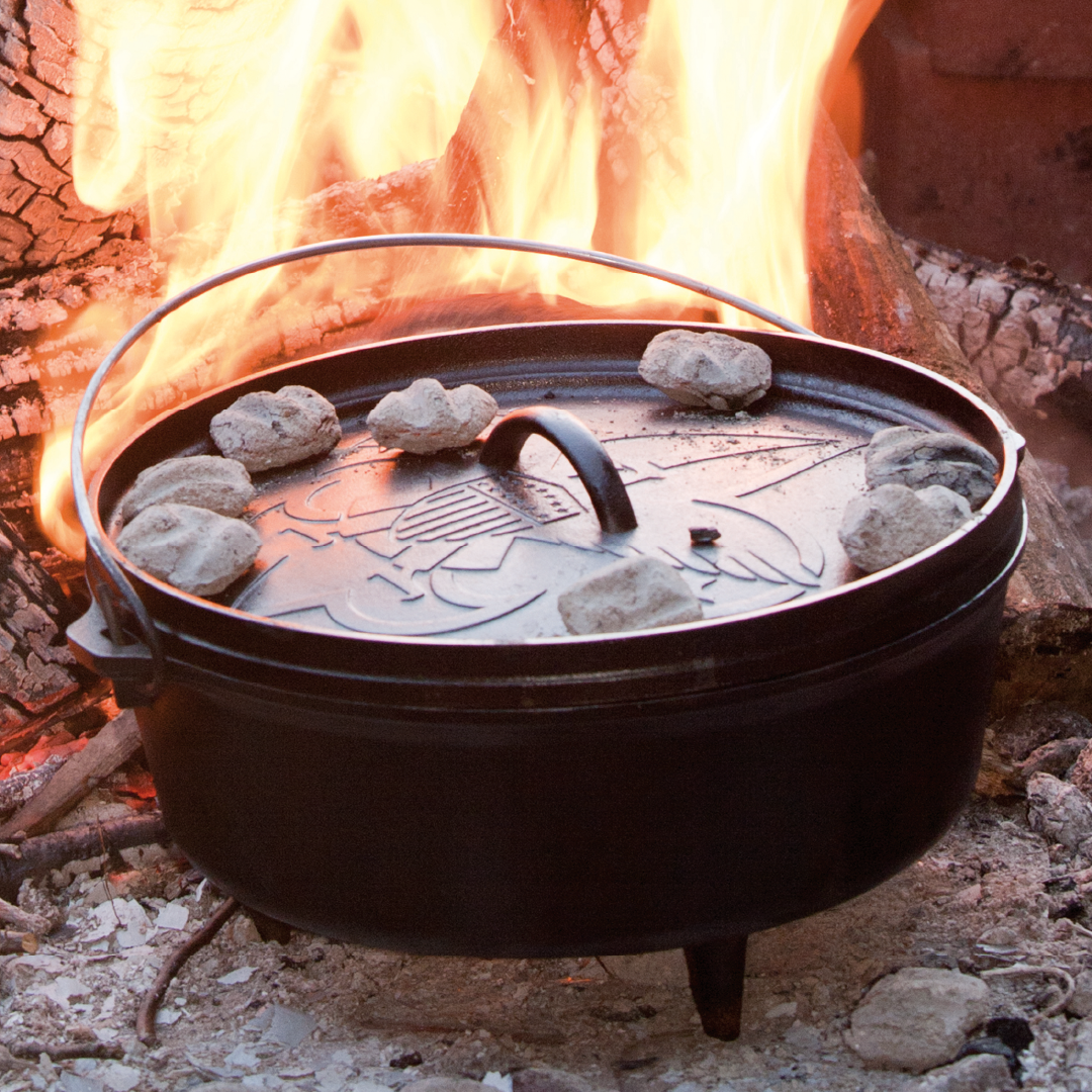 Cast Iron Boy Scout Camp Dutch Oven - Image 2